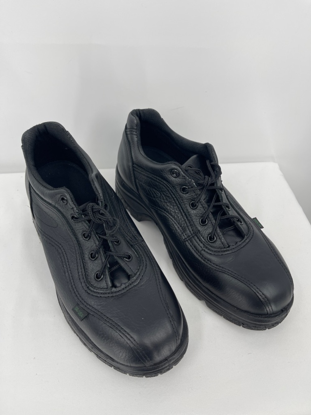 THOROGOOD SIZE 9.5W Men's Black Leather Lace-Up Casual Shoes